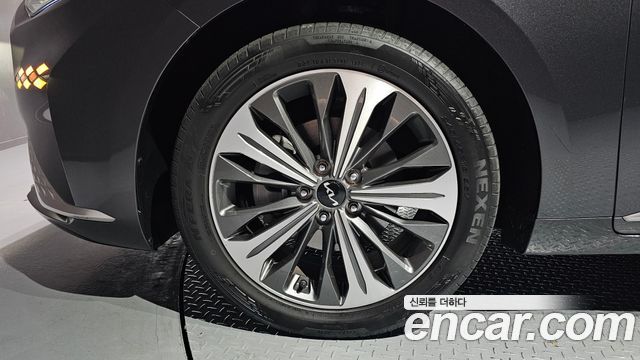 Kia K8 Hybrid Noblesse 2022 — фото 5
