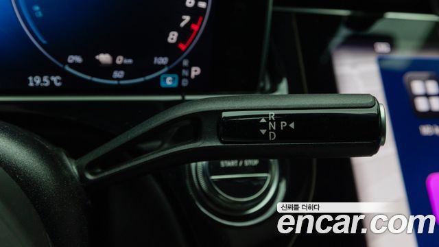 Mercedes-Benz E-Class (W214) AMG E53e 4MATIC+ 2025 — фото 9