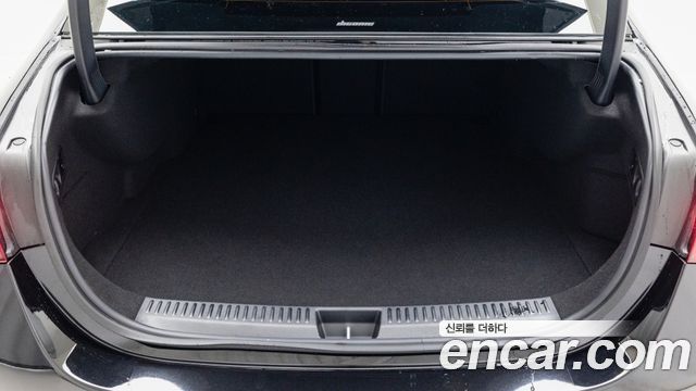 Mercedes-Benz E-Class (W214) AMG E53e 4MATIC+ 2025 — фото 15