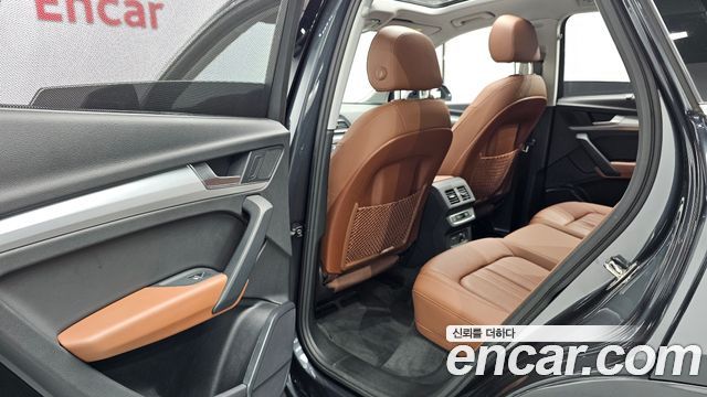 Audi Q5 (FY) 45 TFSI Quattro 2023 — фото 26