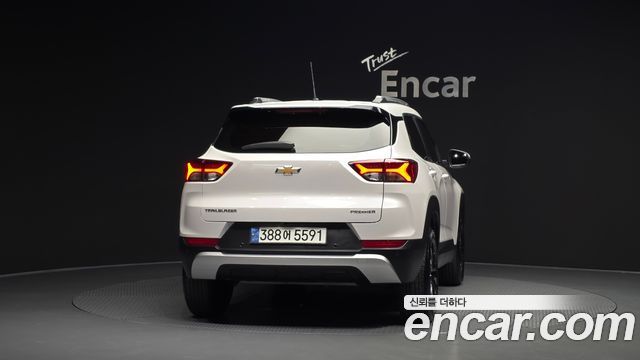 Chevrolet Trailblazer 1.3 Turbo 2WD Premier 2022 — фото 4