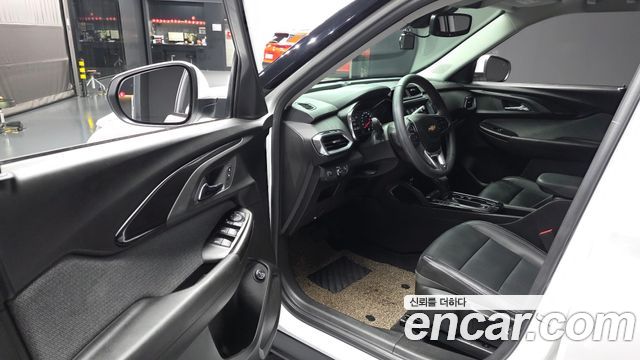 Chevrolet Trailblazer 1.3 Turbo 2WD Premier 2022 — фото 10