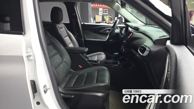 Chevrolet Trailblazer 1.3 Turbo 2WD Premier 2022 — фото 11
