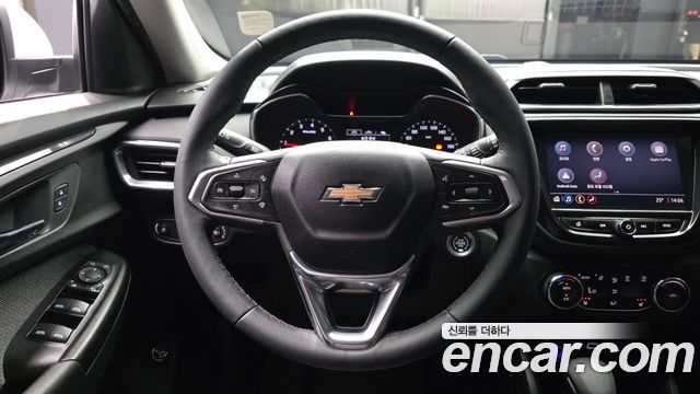 Chevrolet Trailblazer 1.3 Turbo 2WD Premier 2022 — фото 13