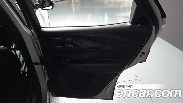 Chevrolet Trailblazer 1.3 Turbo 2WD Premier 2022 — фото 25