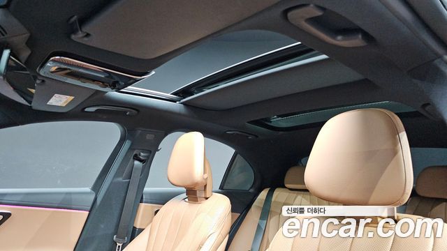Mercedes-Benz E-Class (W214) E300 4MATIC AMG Line 2025 — фото 22