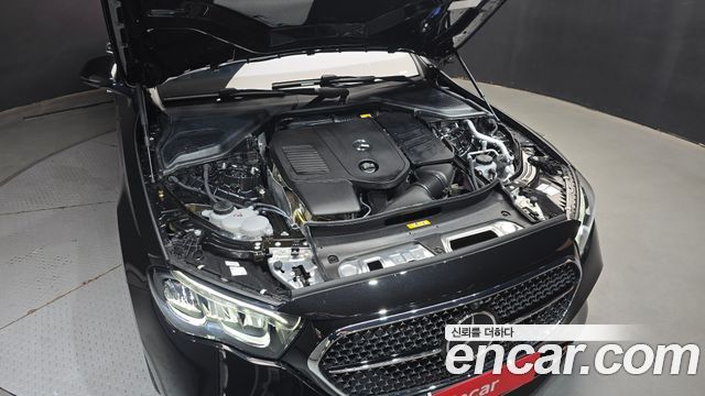 Mercedes-Benz E-Class (W214) E200 Avantgarde 2025 — фото 6