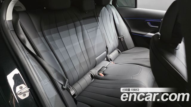 Mercedes-Benz E-Class (W214) E200 Avantgarde 2025 — фото 11