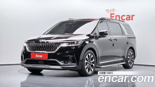 Kia Carnival (IV) Gasoline 7-Seater Signature 2023 — фото 1
