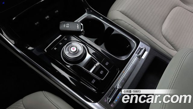Kia Carnival (IV) Gasoline 7-Seater Signature 2023 — фото 9