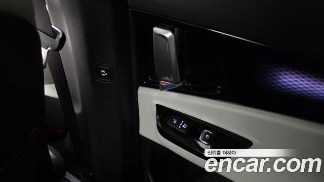 Kia Carnival (IV) Gasoline 7-Seater Signature 2023 — фото 18