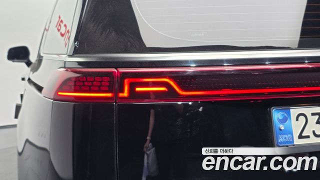 Kia Carnival (IV) Gasoline 7-Seater Signature 2023 — фото 23