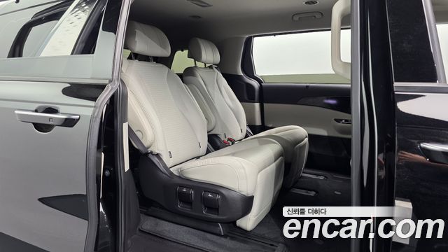 Kia Carnival (IV) Gasoline 7-Seater Signature 2023 — фото 26