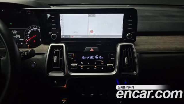 Kia Sorento (IV) Diesel 2.2 2WD Prestige 2023 — фото 14
