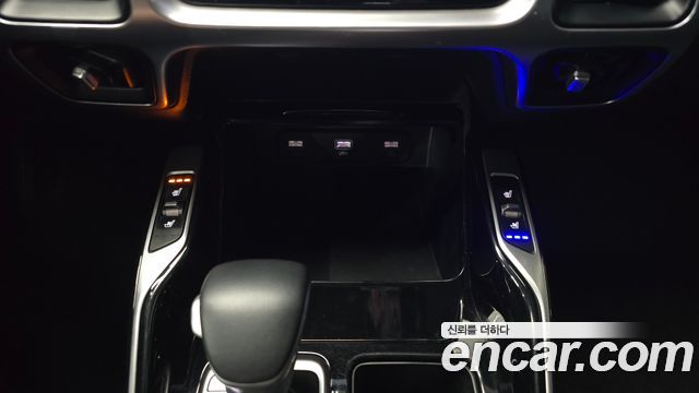 Kia Sorento (IV) Diesel 2.2 2WD Prestige 2023 — фото 17