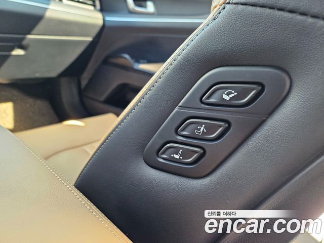Kia K5 (III) 1.6 Turbo Prestige 2023 — фото 20