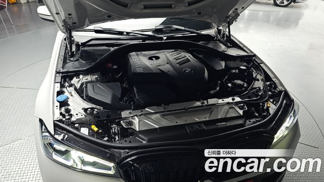 BMW 3 Series (G20) 320i M Sport 2025 — фото 6
