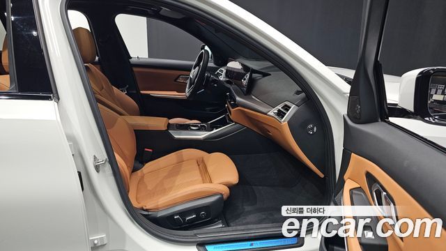 BMW 3 Series (G20) 320i M Sport 2025 — фото 12
