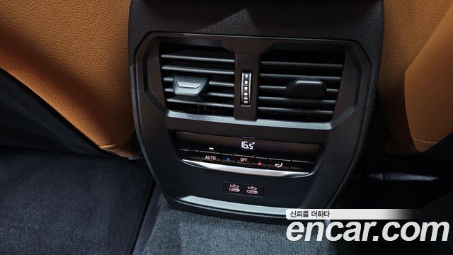 BMW 3 Series (G20) 320i M Sport 2025 — фото 33