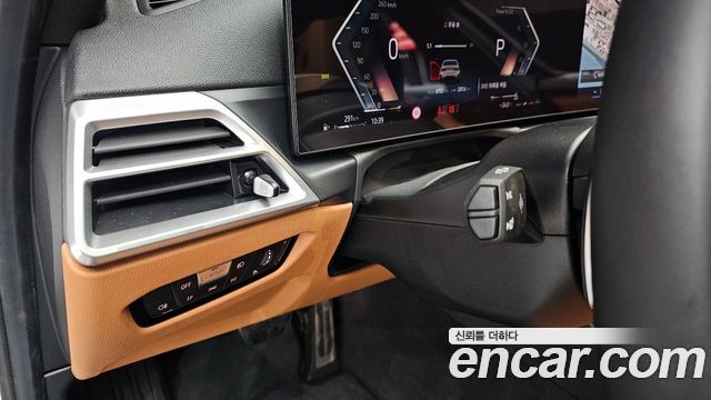BMW 3 Series (G20) 320i M Sport 2025 — фото 34