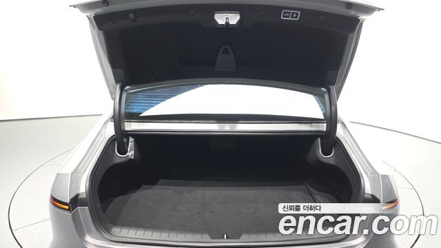 Hyundai Grandeur (GN7) 3.5 LPG 2WD Premium 2023 — фото 20