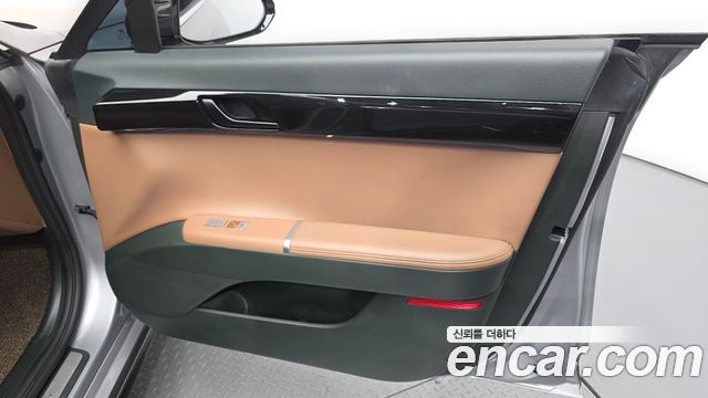 Hyundai Grandeur (GN7) 3.5 LPG 2WD Premium 2023 — фото 24