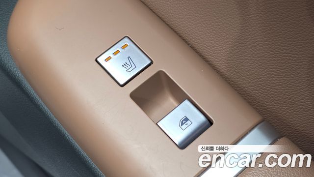 Hyundai Grandeur (GN7) 3.5 LPG 2WD Premium 2023 — фото 31