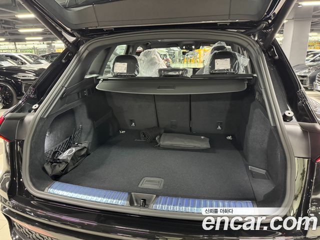 Audi Q5 (80A) 40 TDI Quattro S Line Black Edition 2025 — фото 7