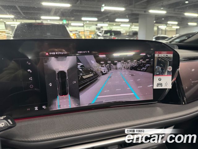 Audi Q5 (80A) 40 TDI Quattro S Line Black Edition 2025 — фото 18