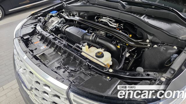 Ford Explorer (VI) 3.0 Platinum 4WD 2021 — фото 6