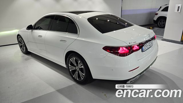 Mercedes-Benz E-Class (W214) E200 Avantgarde 2025 — фото 3