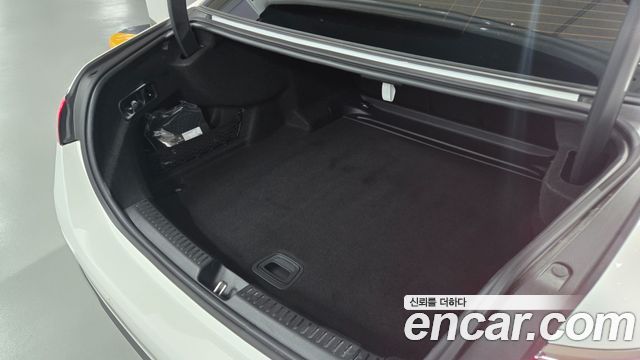 Mercedes-Benz E-Class (W214) E200 Avantgarde 2025 — фото 10