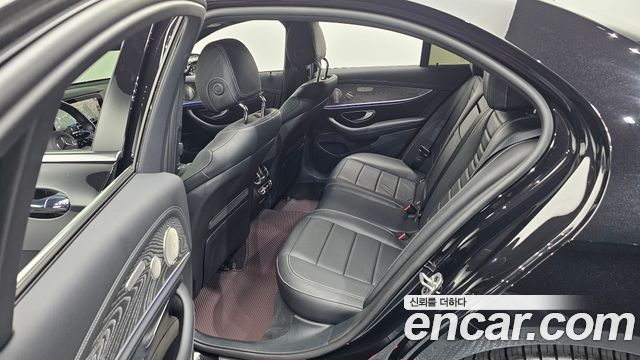 Mercedes-Benz E-Class (W213) E350 4MATIC AMG Line 2022 — фото 15