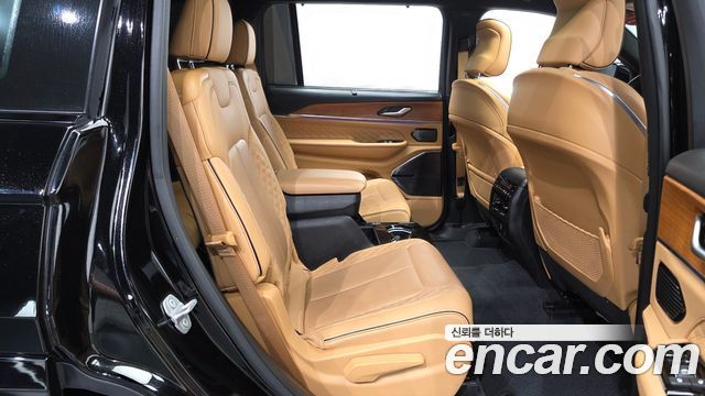 Jeep Grand Cherokee (WL) L 3.6 Summit Reserve 2022 — фото 12