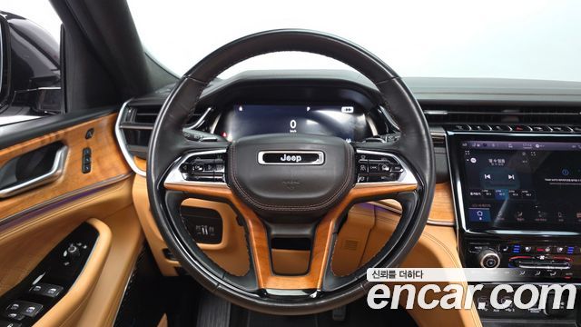 Jeep Grand Cherokee (WL) L 3.6 Summit Reserve 2022 — фото 13