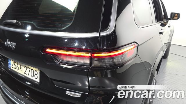 Jeep Grand Cherokee (WL) L 3.6 Summit Reserve 2022 — фото 23
