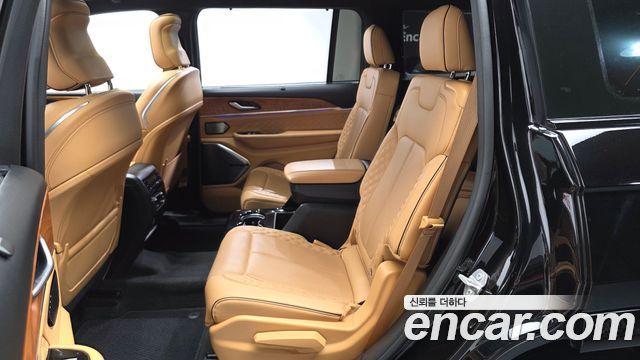 Jeep Grand Cherokee (WL) L 3.6 Summit Reserve 2022 — фото 26
