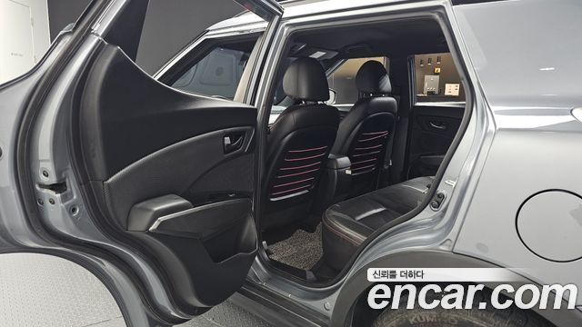KG Mobility (SsangYong) Very New Tivoli Gasoline 1.5 4WD Limitied Edition 2021 — фото 12