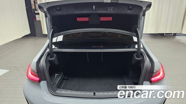 BMW 3 Series (G20) 320i M Sport 2025 — фото 20