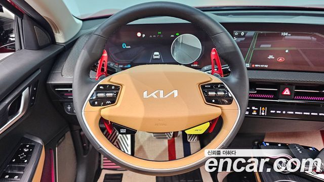 Kia EV6 Long Range Earth 2023 — фото 17