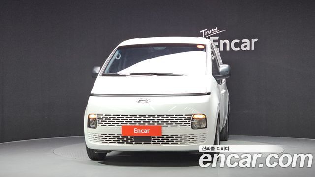 Hyundai Staria Cargo 3-Seater Smart 2023 — фото 3