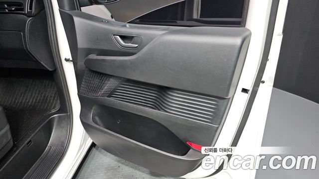 Hyundai Staria Cargo 3-Seater Smart 2023 — фото 25