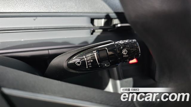 Hyundai Staria Cargo 3-Seater Smart 2023 — фото 28