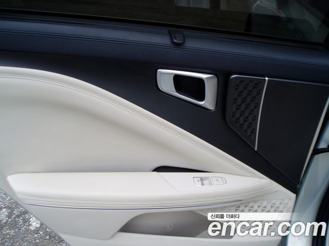 Kia K8 2.5 Gasoline 2WD Noblesse 2025 — фото 8