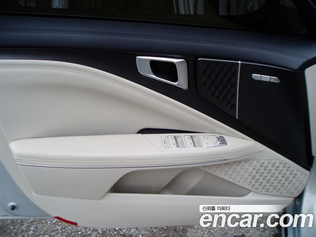 Kia K8 2.5 Gasoline 2WD Noblesse 2025 — фото 15