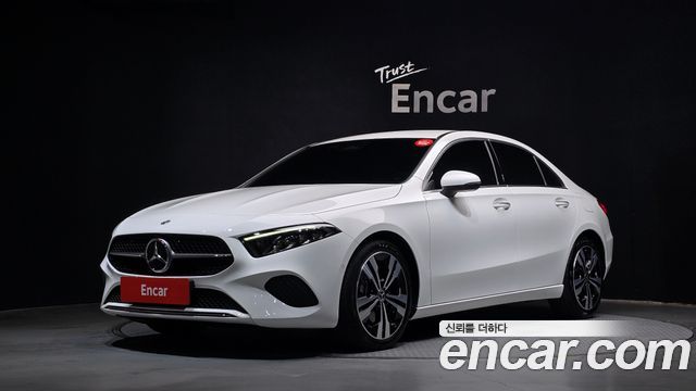 Mercedes-Benz A-Class (W177) A220 Sedan