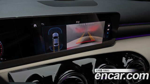 Mercedes-Benz A-Class (W177) A220 Sedan 2024 — фото 15