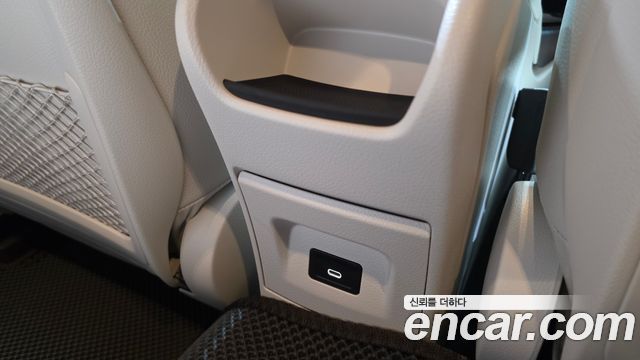 Mercedes-Benz A-Class (W177) A220 Sedan 2024 — фото 28