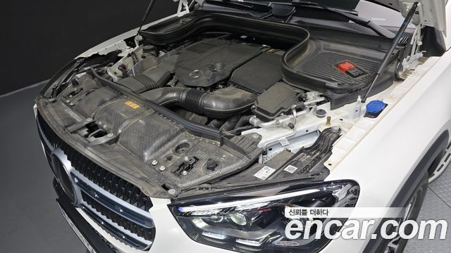 Mercedes-Benz GLE-Class (W167) GLE300d 4MATIC 2024 — фото 6