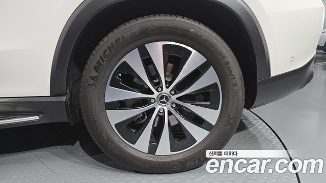 Mercedes-Benz GLE-Class (W167) GLE300d 4MATIC 2024 — фото 21